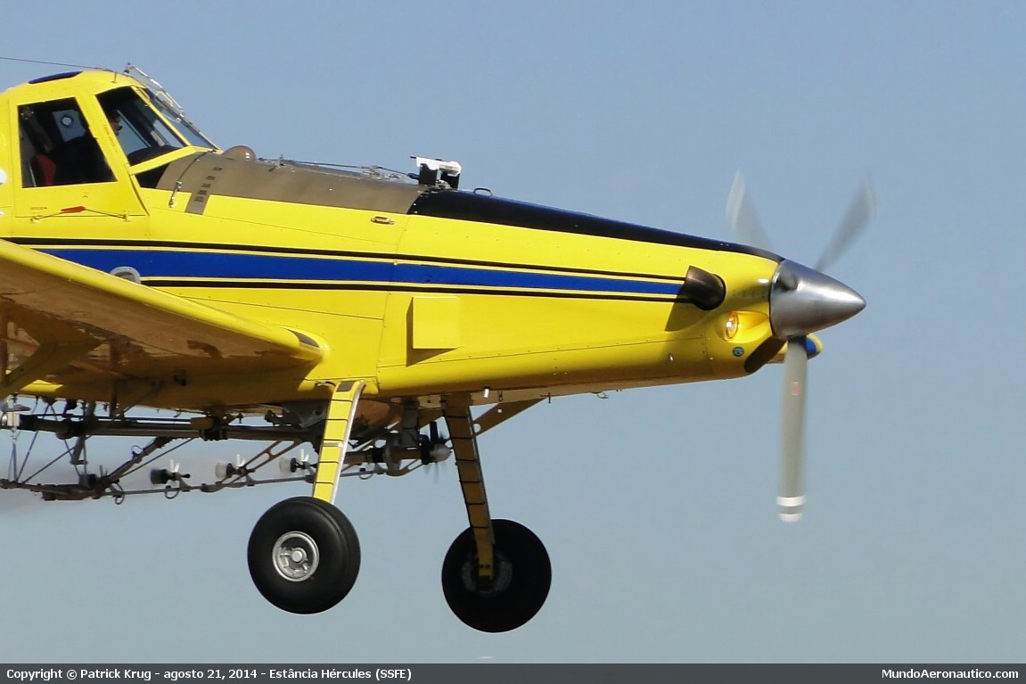 Air Tractor AT-504 PR-FKM