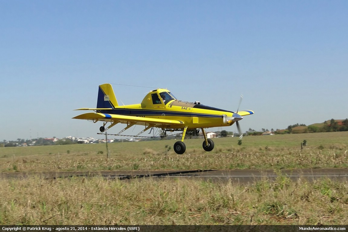 Air Tractor AT-504 PR-FKM