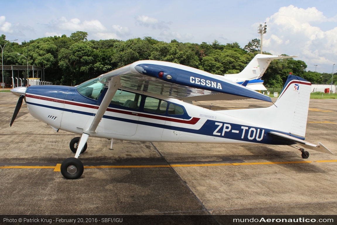 Cessna A185F Skywagon II ZP-TOU