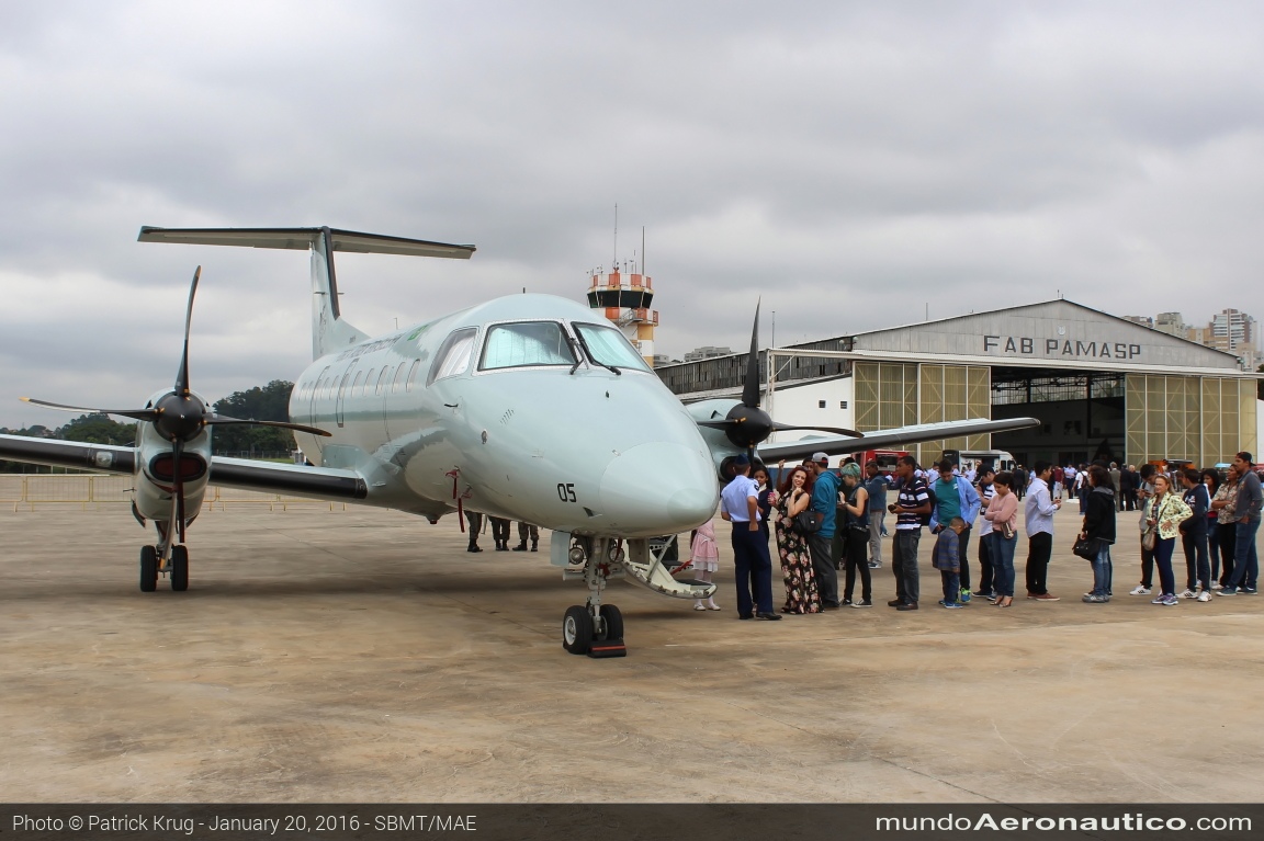 Embraer C-97 Brasilia FAB2005