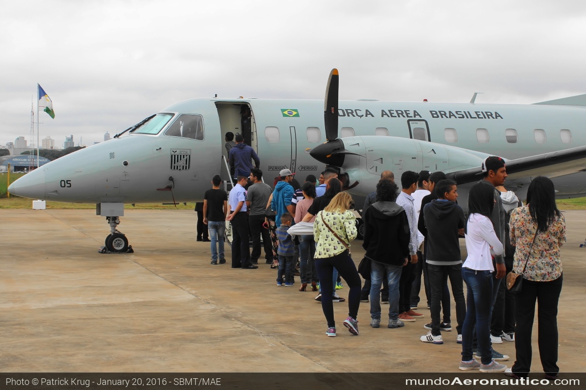 Embraer C-97 Brasilia FAB2005