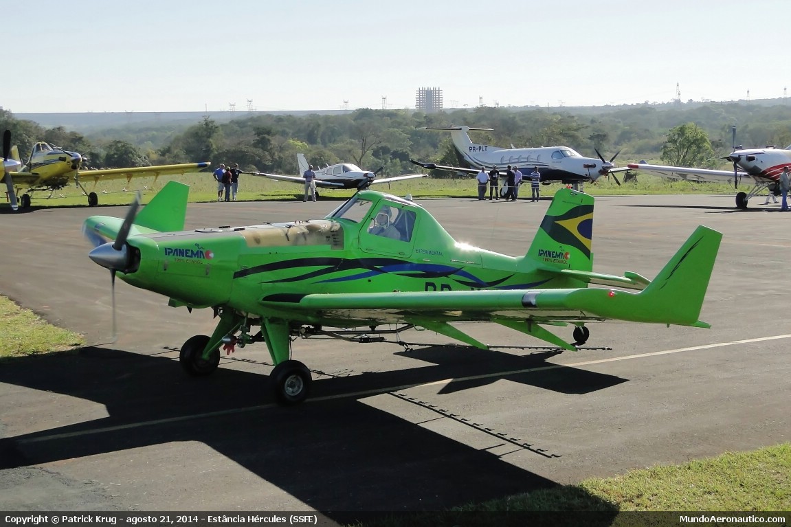 Embraer EMB-202 Ipanemao PP-XHQ