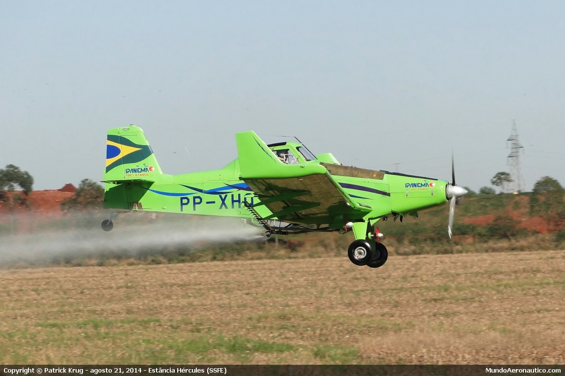Embraer EMB-202 Ipanemao PP-XHQ
