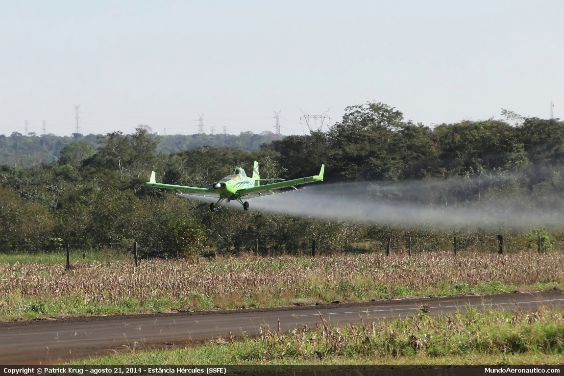 Embraer EMB-202 Ipanemao PP-XHQ