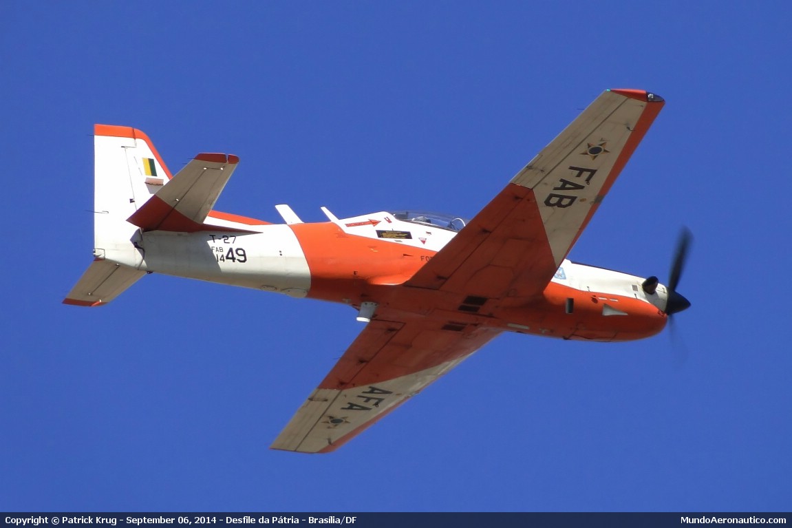 Embraer T-27 Tucano FAB1449